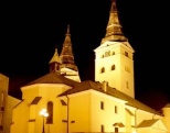 Foto 7: No�n� poh�ad na Kostol Najsv�tej�ej Trojice (Katedr�lny chr�m)